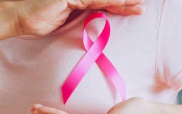 Outubro rosa: Hospital Napoleão Laureano tem programação de conscientização sobre o câncer de mama