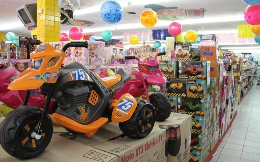 Dia das Crianças: Procon orienta consumidores sobre cuidados na compra de brinquedos