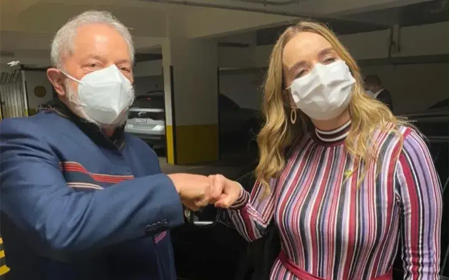 Depois de Lucas, Daniella também 'vai com Lula' no 2º turno